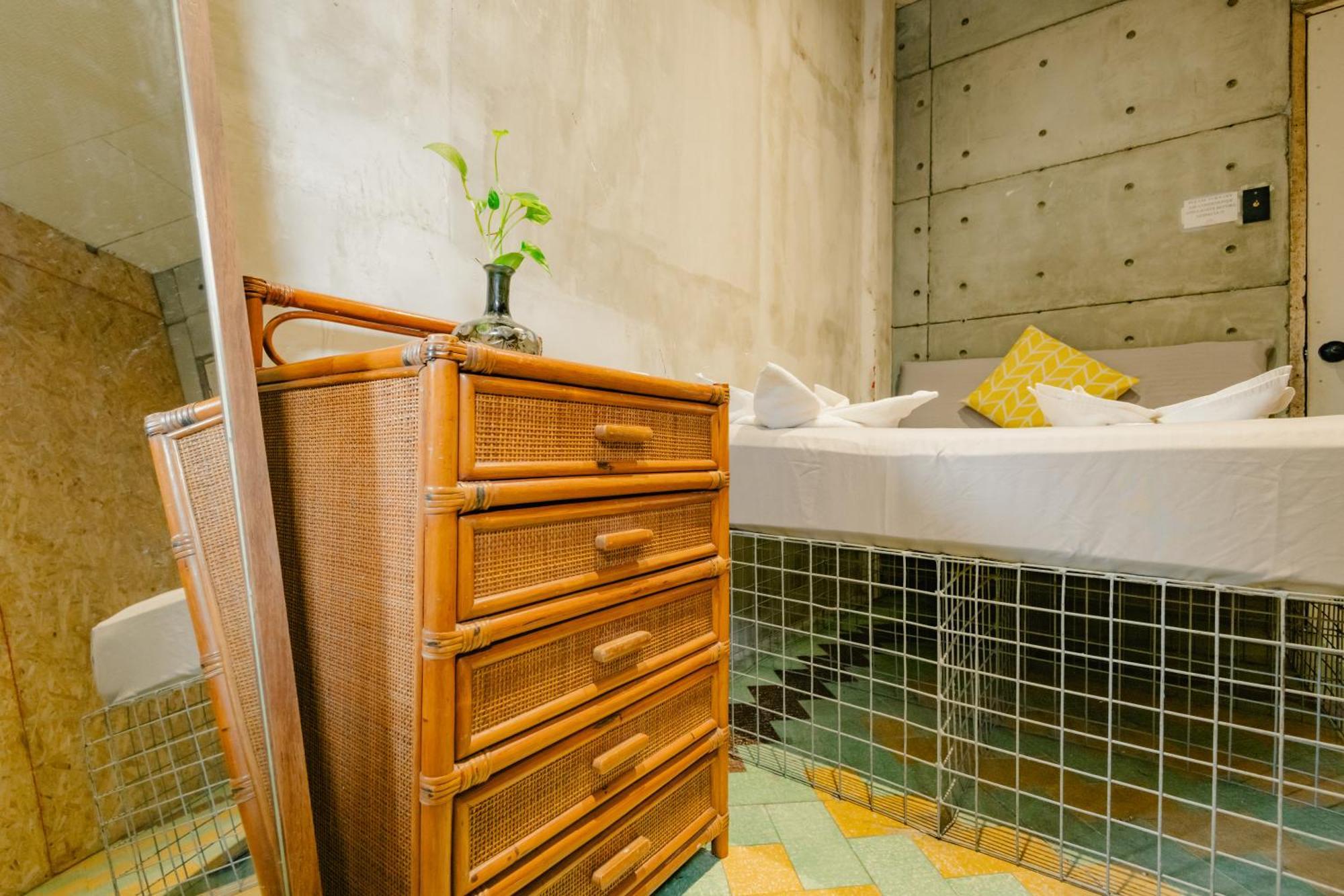 The Flying Fish Hostel Cebu Esterno foto